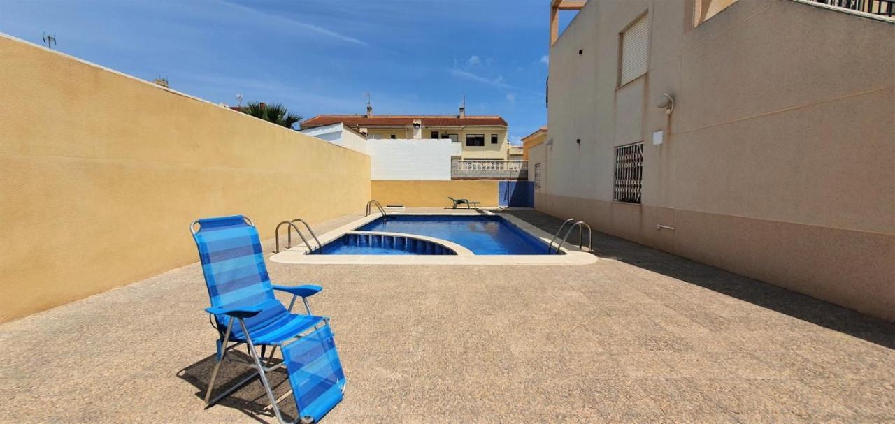 Przytulny Apartament 100M Od Plazy Torrevieja Bagian luar foto