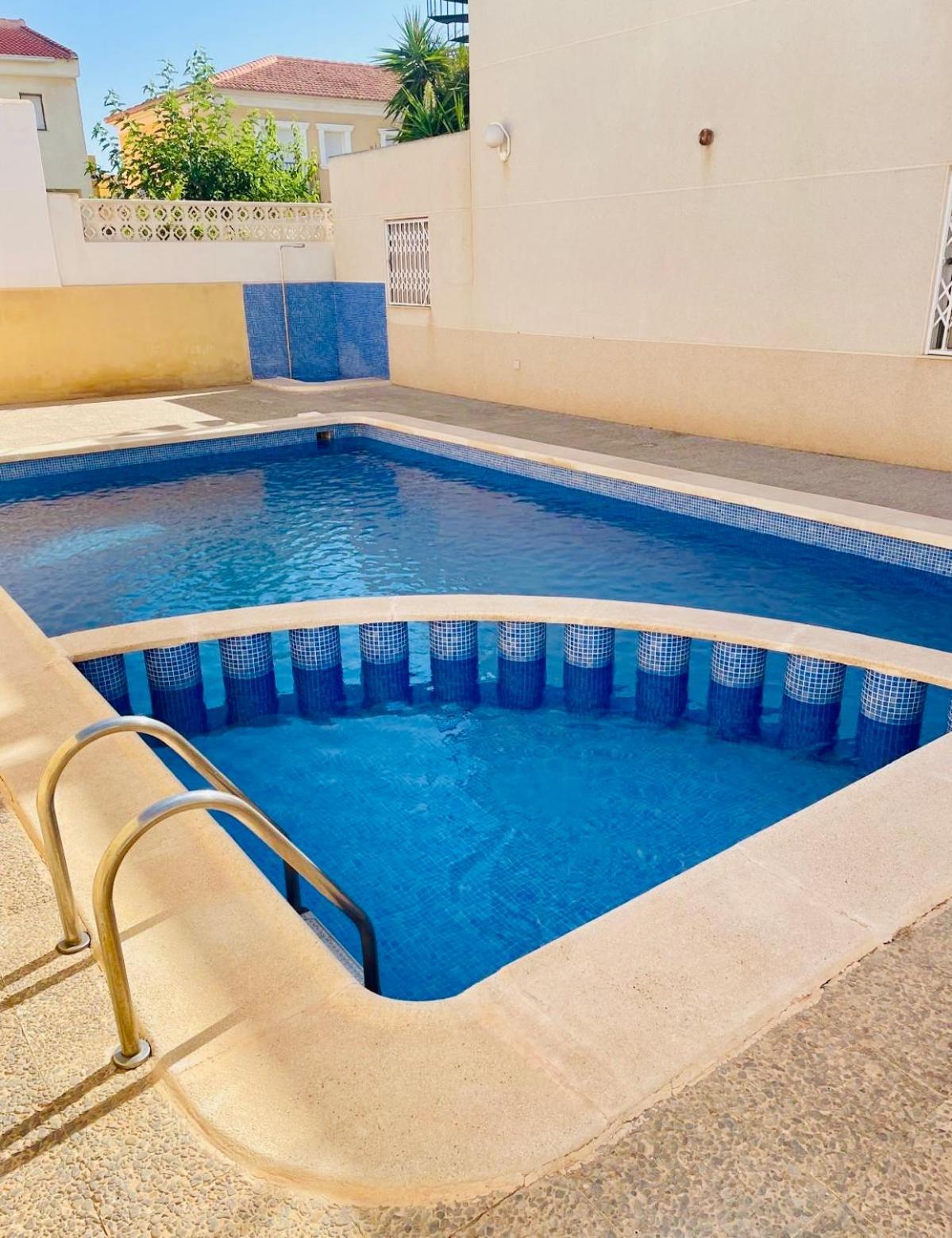 Przytulny Apartament 100M Od Plazy Torrevieja Bagian luar foto