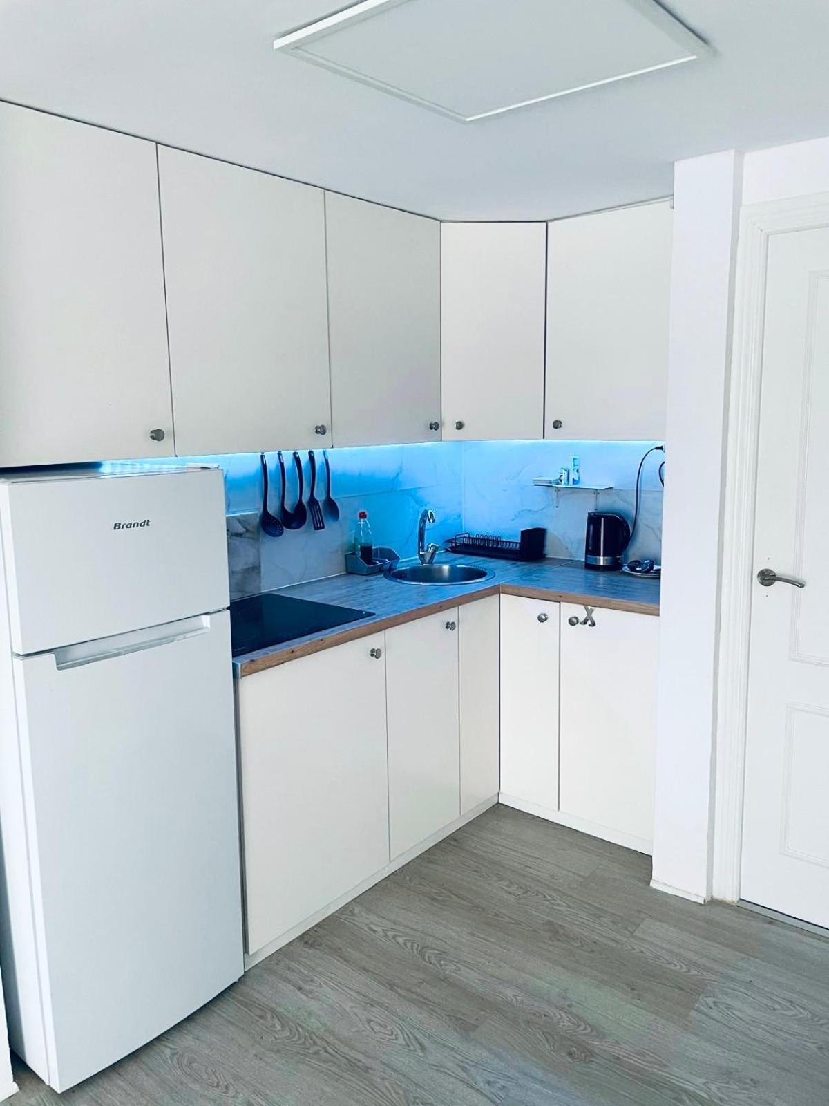 Przytulny Apartament 100M Od Plazy Torrevieja Bagian luar foto