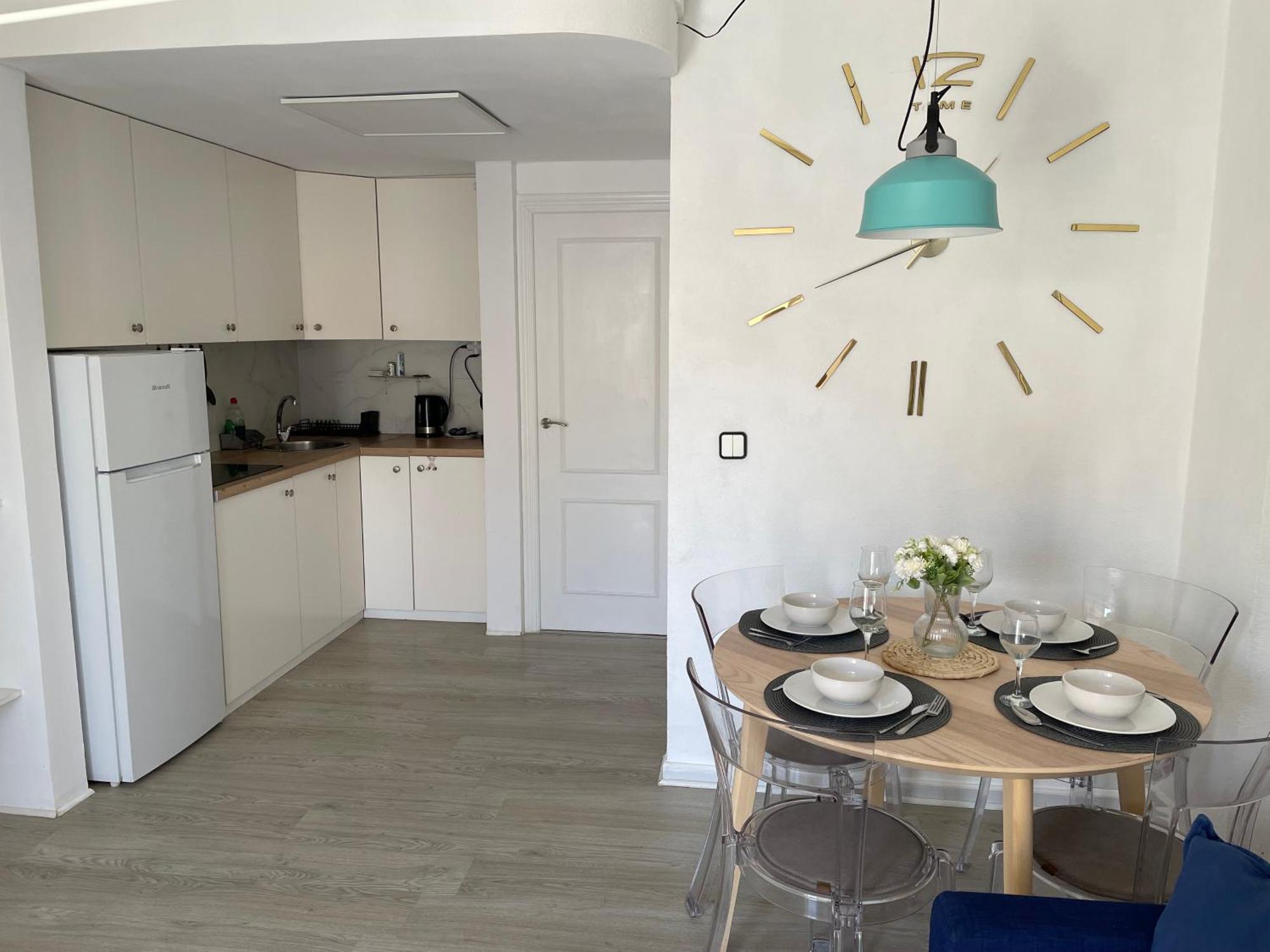 Przytulny Apartament 100M Od Plazy Torrevieja Bagian luar foto